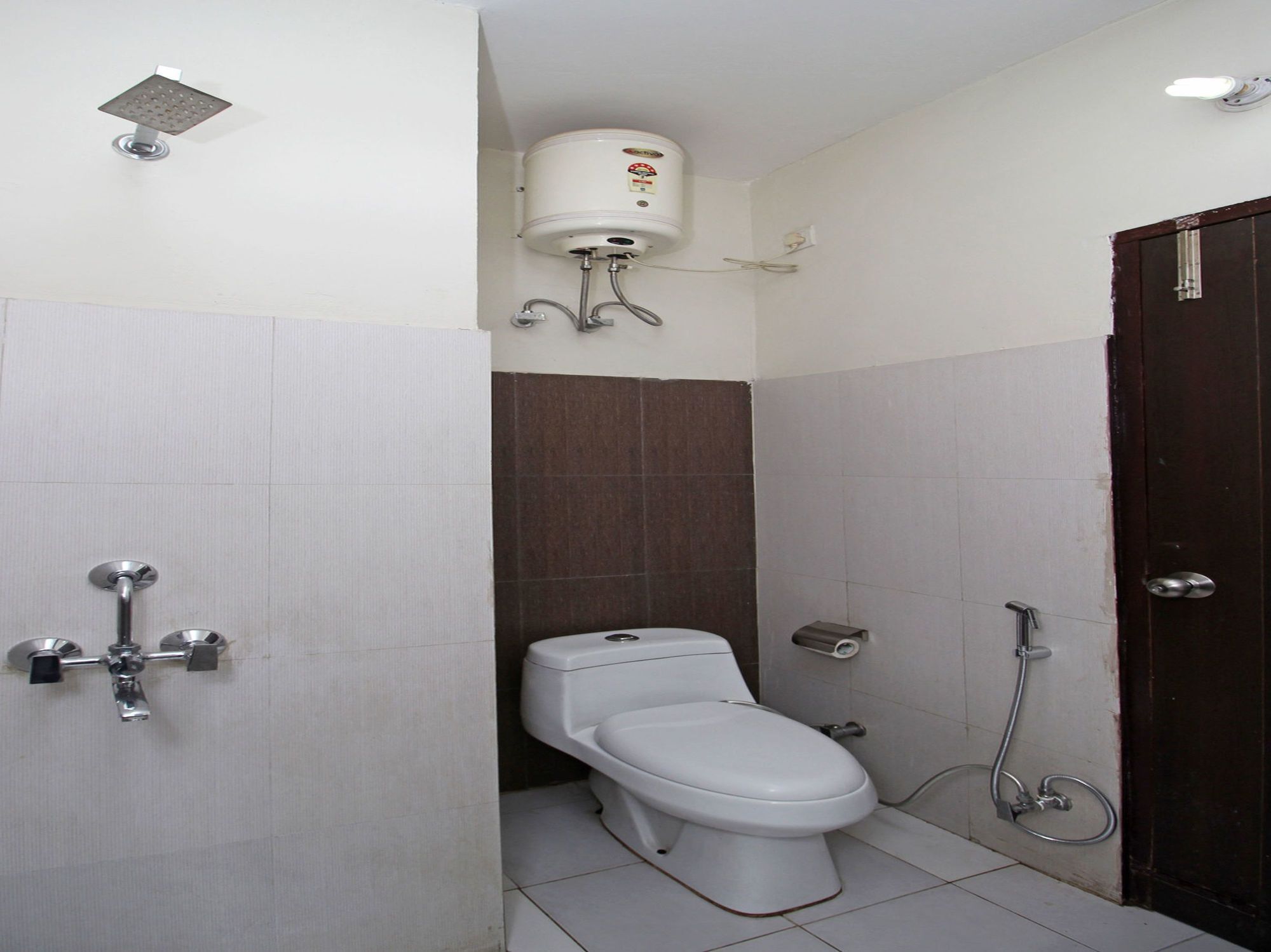 Oyo 576 Hotel Shree Kanta Residency Gurgáon Kültér fotó